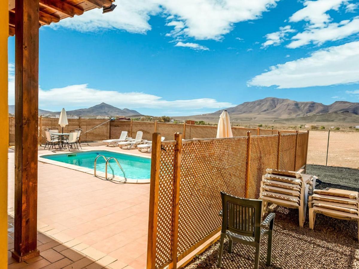 Belvilla By Oyo Chalet En Tuineje Para 6 Personas Номер фото